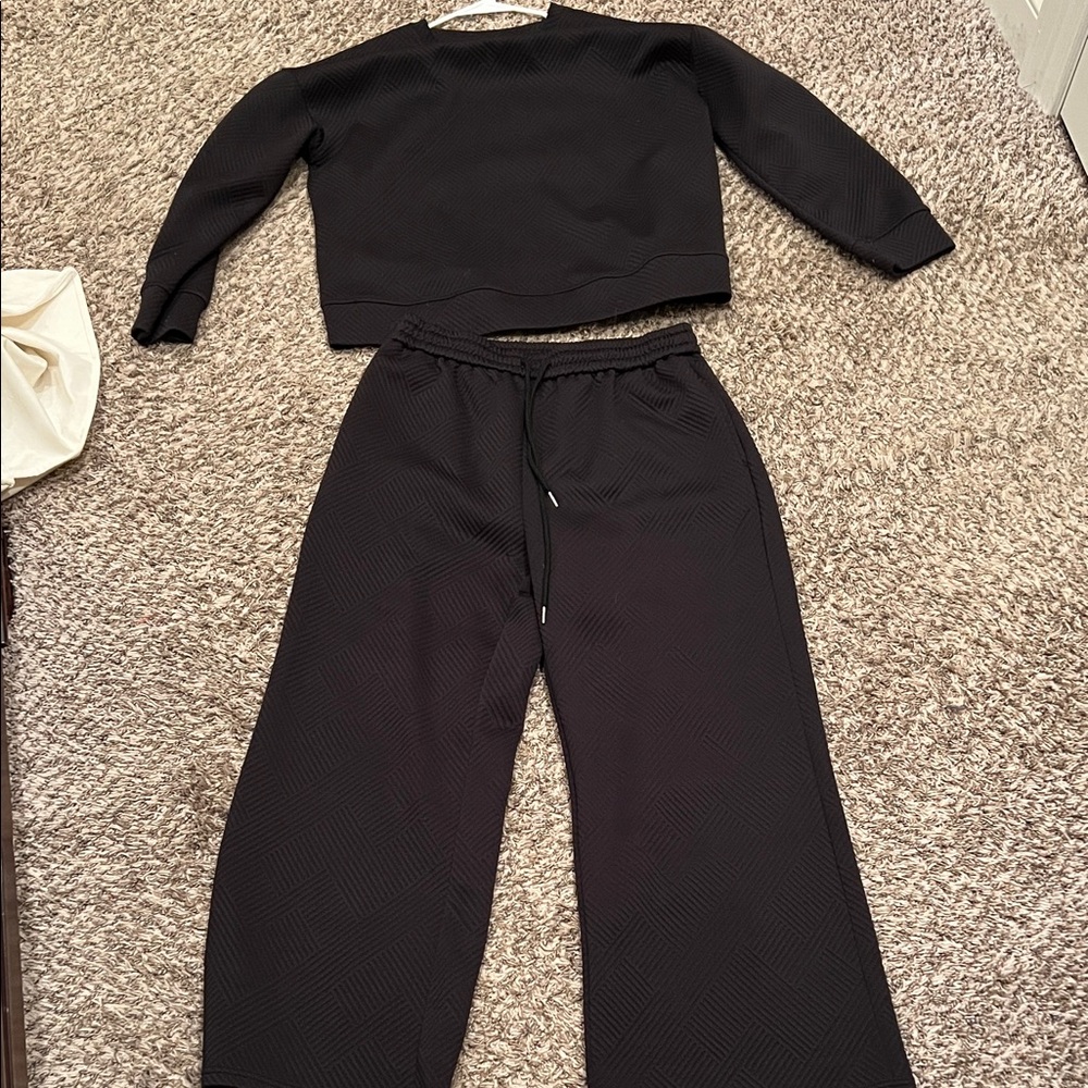 Chic Black Women's Pantsuit